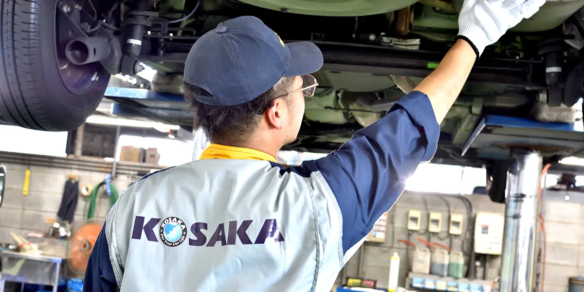 年間車検台数4,500件 お客様満足度99%